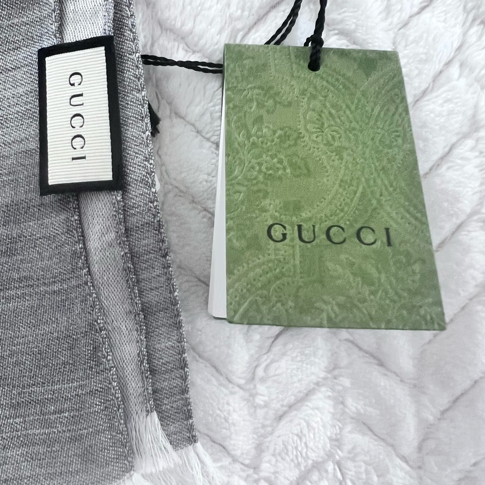 NWT Gucci grey two tone scarf - Picture 7 of 7